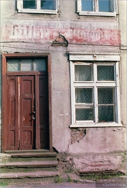 27.1 Orzeszkowej 8.jpg