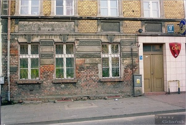 62.1 Podmiejska 17.jpg