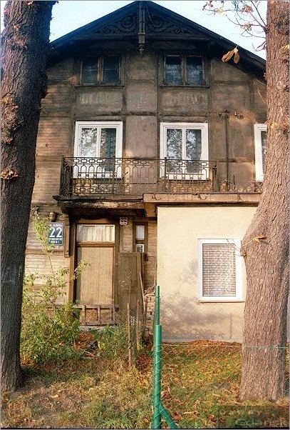 64.1 Oliwska 22.jpg