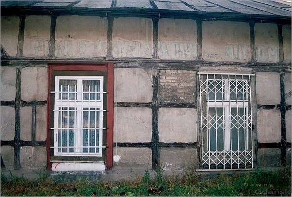 64.4 Oliwska 22.jpg