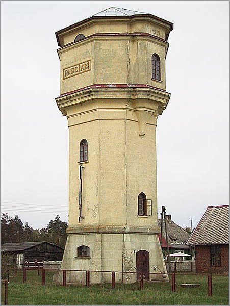 Parciaki-wieza.jpg