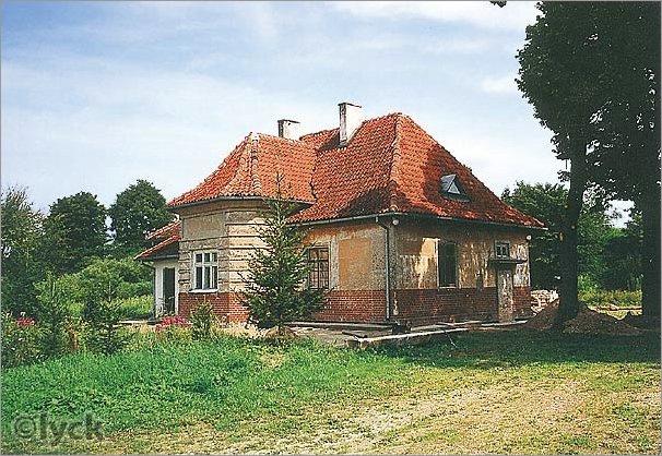 Pobledzie-dworzec.jpg